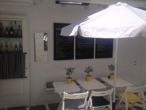 The perfectly pleasing patio of Yellow.