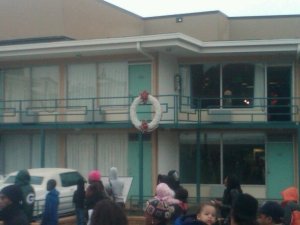 164307_537044237260_3777649_n